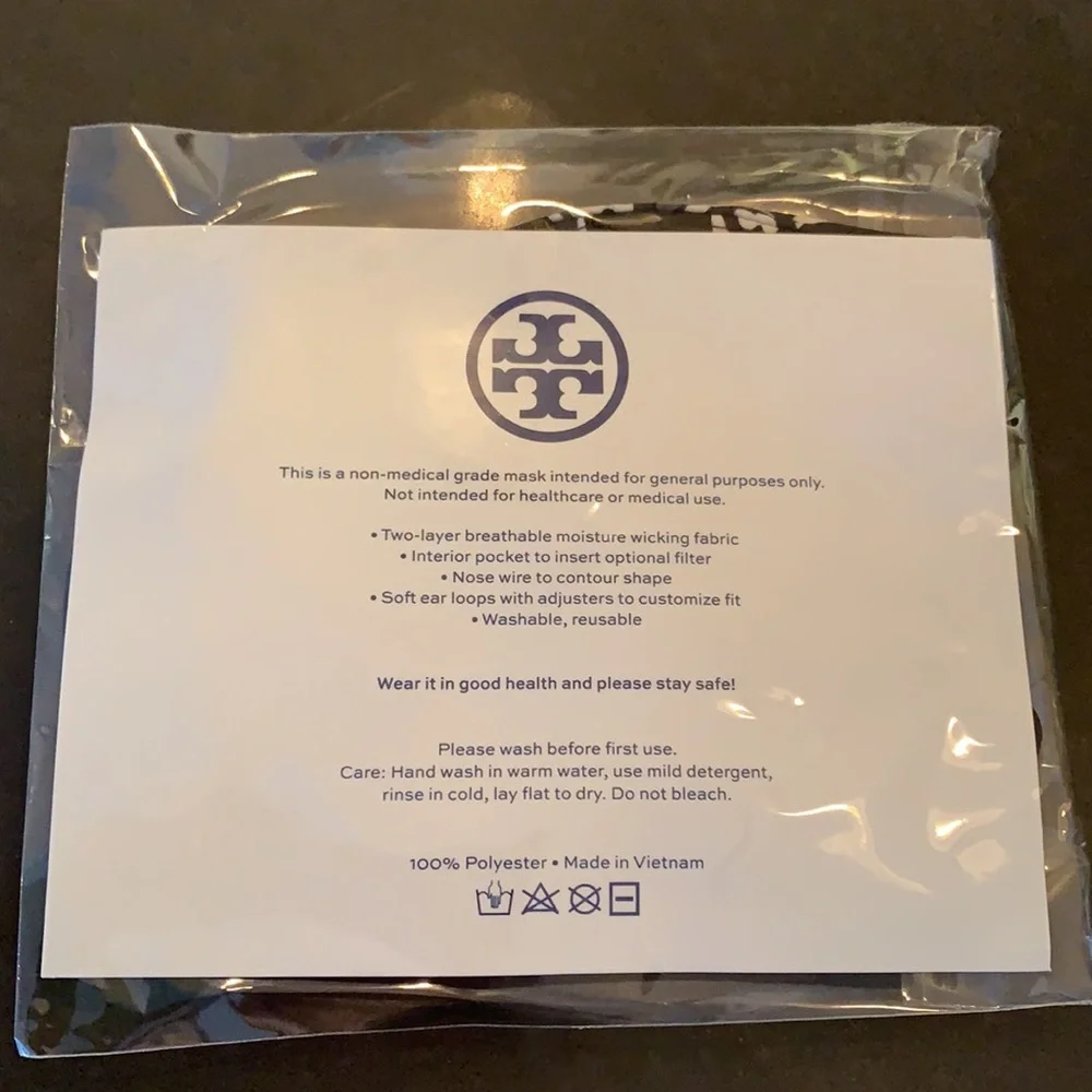❤️ Tory Burch Face Mask